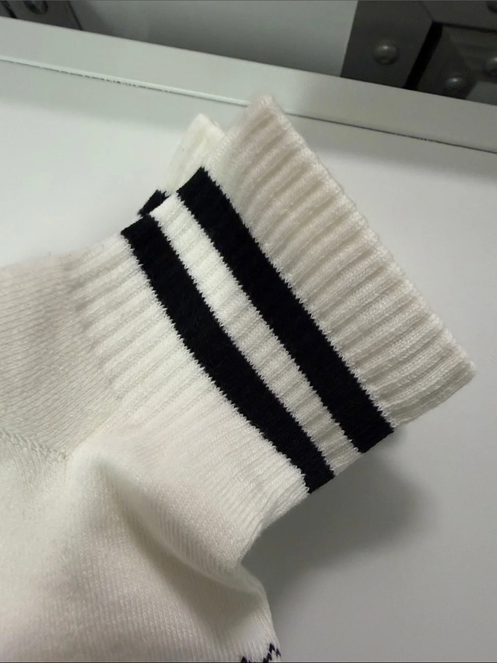 Bombas comfortable white